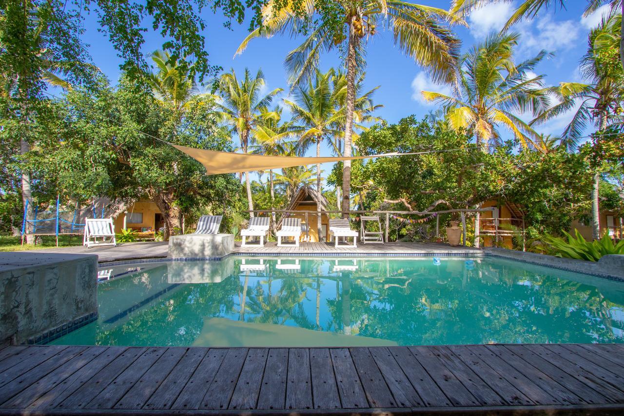 Turtle Cove Lodge And Yoga Shala Tofo Exterior photo